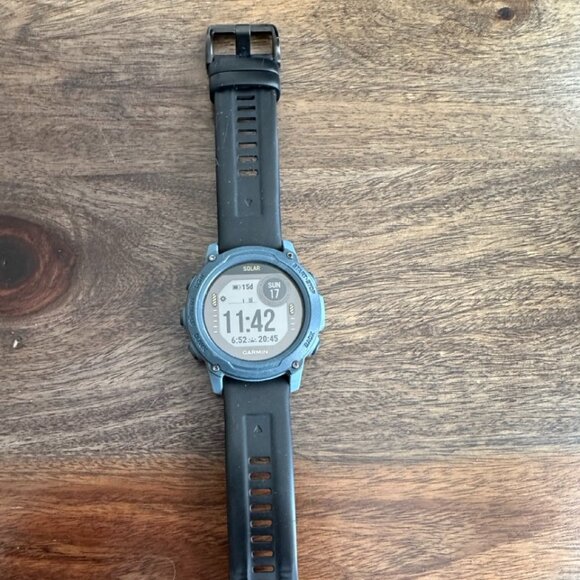 Garmin Descent G1 Solar Watch - Picture 2 of 5